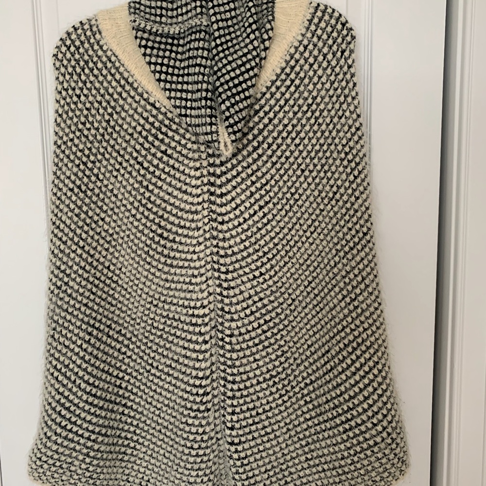 Knit Poncho